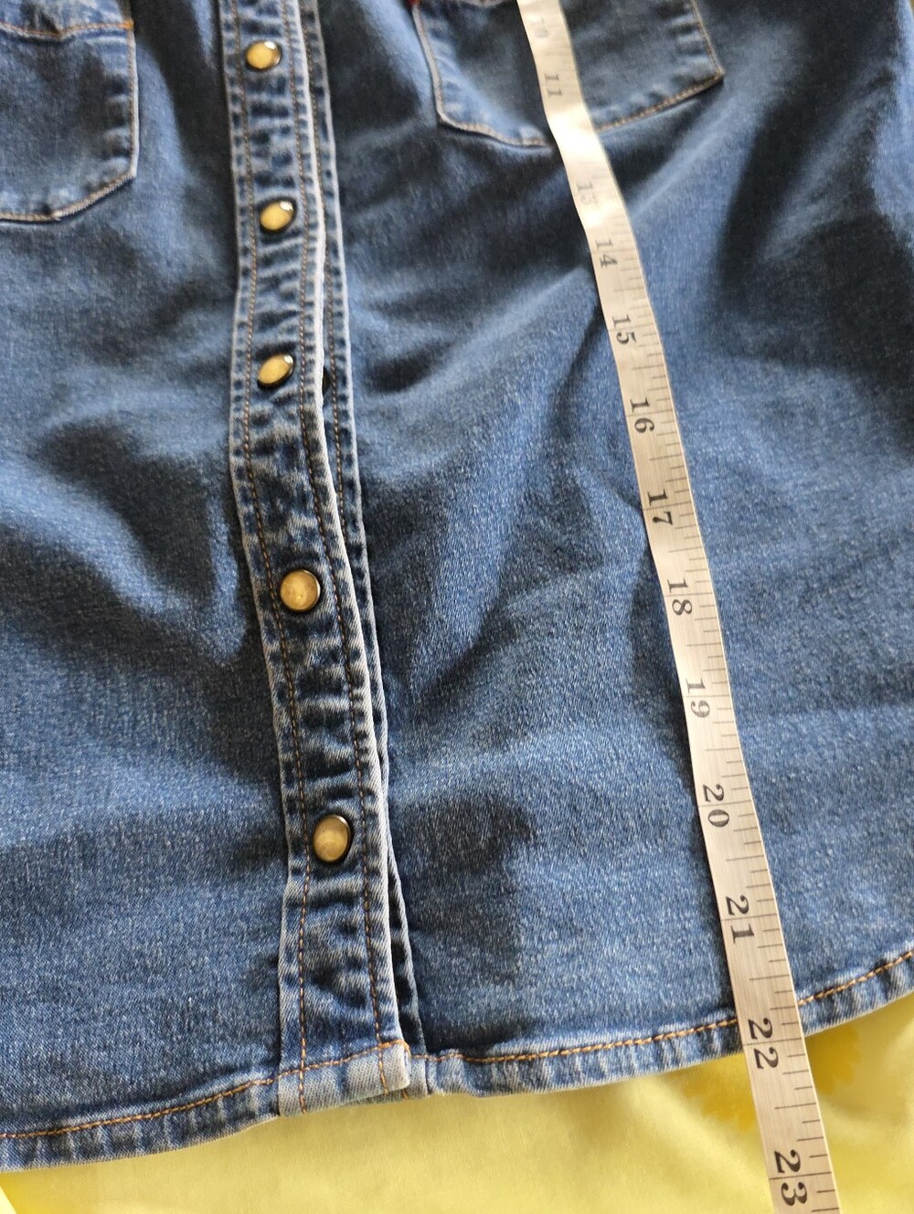 Levi's Blue Denim Button-Down Shirt - Picture 5 of 15